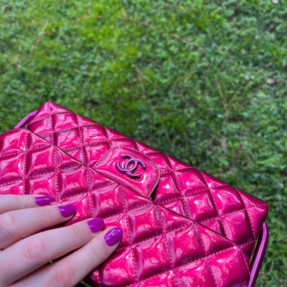 CHANEL RARE VINTAGE CLUTCH - Picture 11 of 16